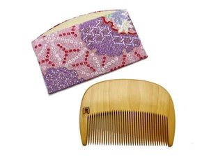 Genuine Boxwood Comb, Flower Comb, Small Flowers - Japanese Pattern (Red) - Picture 1 of 7