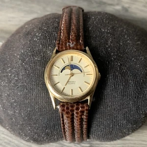 Seiko Mondphasenuhr Damen 25mm champagnerfarbenes Zifferblatt goldfarben 2A24-0048 - Bild 1 von 8