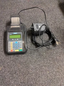 Hypercom T7Plus Credit Card Terminal Reader with Power Adapter - Picture 1 of 4
