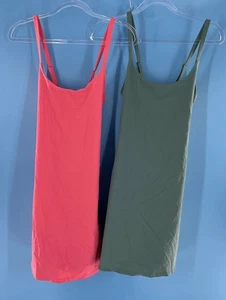 Paket/2 Rücken Damen Demi Active Kleider Größe Small integrierte Shorts: koralle & grün - Bild 1 von 11