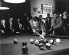 1961 COOL PAUL NEWMAN PLAYING POOL BILLIARDS The Hustler 8X10 PHOTO CUE & BALLS
