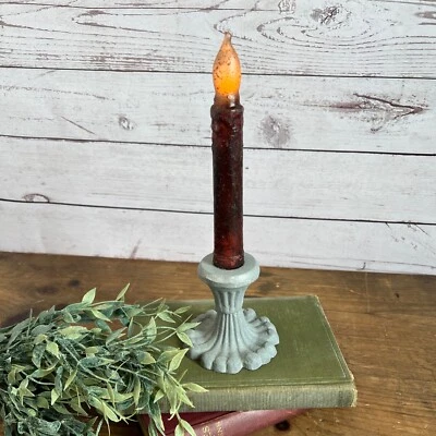 Candelabro victoriano en gris para velas cónicas Foto 1 de 3