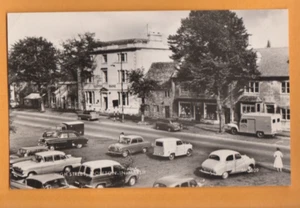 Gloucestershire - Moreton-in-Marsh, High Street. Postcard - Foto 1 di 1