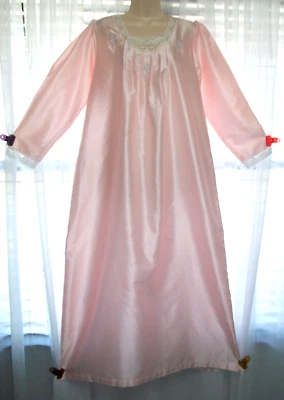 CAMISÓN VICTORIANO AMPLIO LARGO SATINADO ROSA BARBIZON TALLA S ~ FORRADO EN ALGODÓN ~ Foto 1 de 4