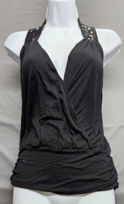 Camiseta sin mangas Twentyone para mujer mediana negra con lentejuelas Foto 1 de 4