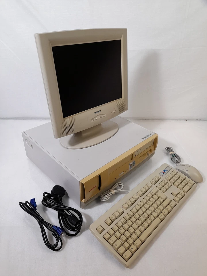 Vintage Compaq Deskpro EN PC Pentium III 800 MHz 510MB 80GB HDD With Peripherals - Image 1 of 4
