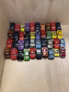 Disney Pixar Cars Mini Racers Diecast Mattel gemischte Sammlung 40 Stück - Bild 1 von 12