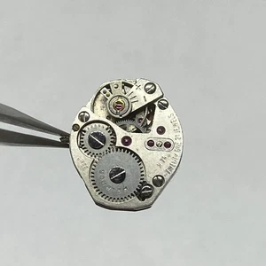 Helbros Watch HB 90 Movement 21 Jewel For Parts/Repair R74 W/ Dial Good Balance - Picture 1 of 6
