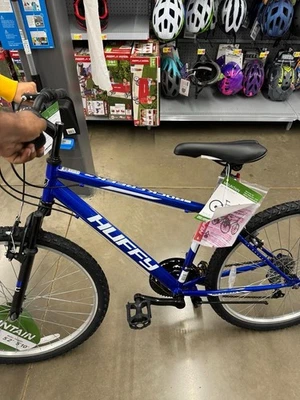 Huffy Rock Creek 26 inch Mountain Bike - 56301P7 (Blue) - Image 1 of 3