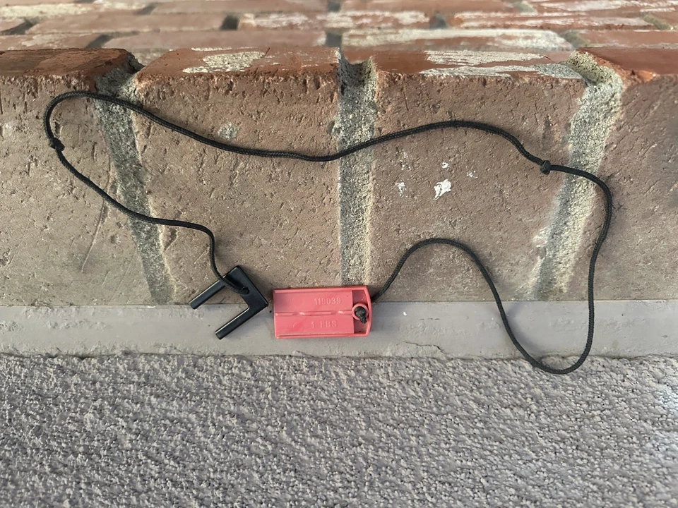 Proform space saver treadmill safety key - Image 1 of 1