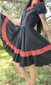 Vestido de Baile Cuadrado Falda Círculo Completo Lunares Rojo y Negro Vintage Años 70 Sears  - Imagen 1 de 8