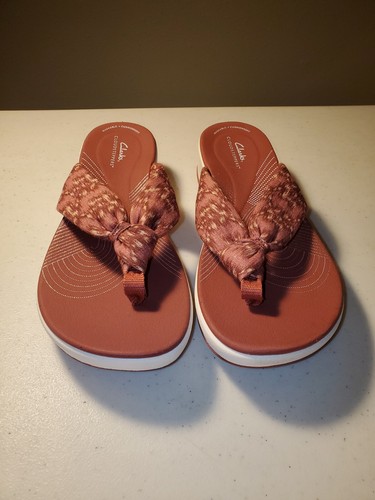 Infradito Clarks Cloudsteppers Arla Gilson perizoma donna taglia 10M rosa polvere