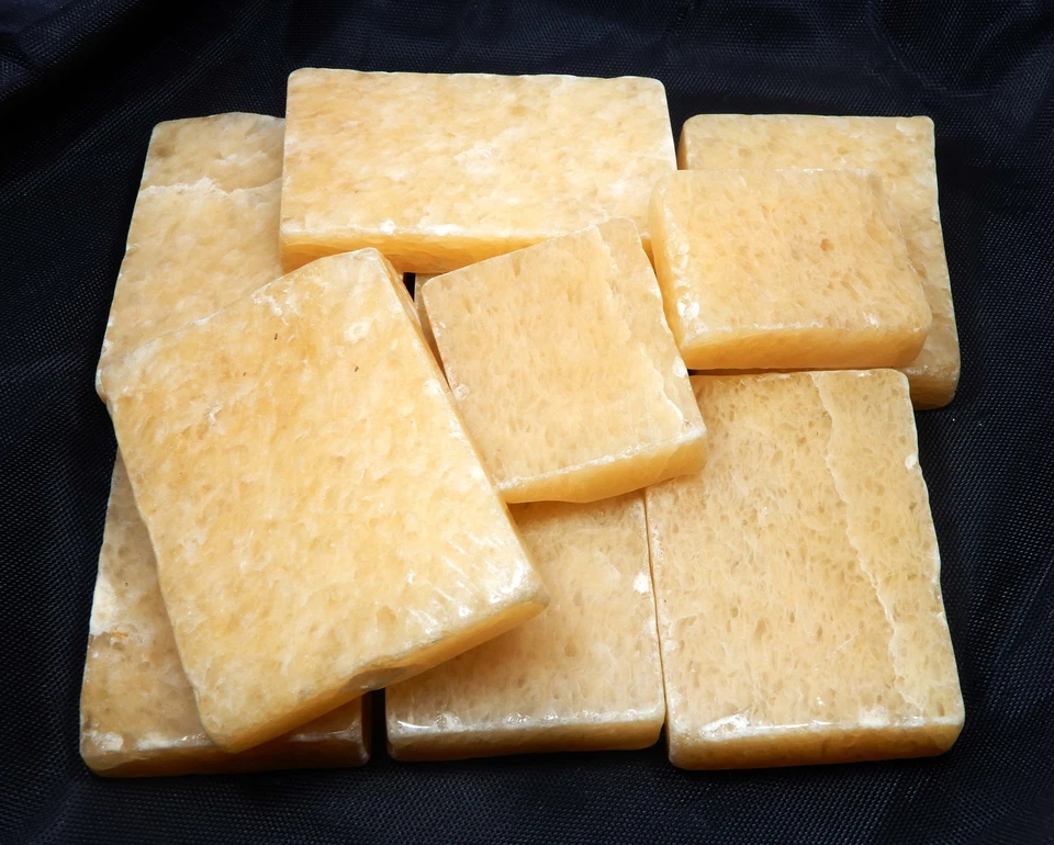 Natural Semi-Precious Yellow Aventurine Polished Slabs Loose Gem 2129.10 Ct - Image 1 of 4