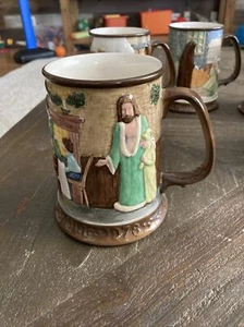 VINTAGE ROYAL DOULTON BESWICK 1978 ANNUAL CHARLES DICKENS CHRISTMAS CAROL MUG - Picture 1 of 8
