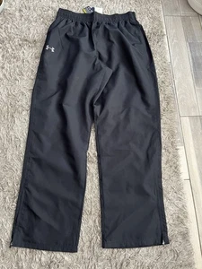 Under Armour Vital Woven Mens Athletic Loose Black Grey Size L New With Tags - Picture 1 of 4