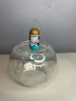 Roller Skater Bean #283 2004 Vintage Mighty Beanz Moose Enterprise - Image 1 of 4