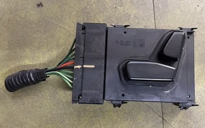 09 Chrysler Town & Country Lx Left Driver Front Power Seat Control Switch  - Picture 1 of 6