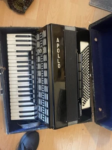 ++Piano accordion akkordeon WELTMEISTER appolo bass - Picture 1 of 4