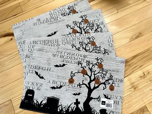 NWT Set of 4 HALLOWEEN Placemats 13x19 Inches "Pumpkin Words" By HOME WEAR - Picture 1 of 4