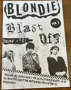 BLONDIE - BLAST OFF (VOL 1) (UK TOUR PROGRAMME 2013) - Picture 1 of 2
