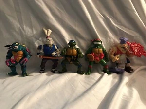 VINTAGE TMNT TEENAGE MUTANT NINJA TURTLES ACTION FIGURE LOT - Picture 1 of 5
