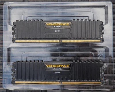 32GB Corsair (2x16) DDR4 3600MHz Vengeance LPX Ram Kit CMK32GX4M2D3600C18 - Image 1 of 3