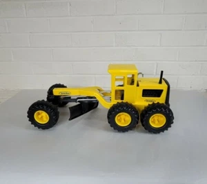 Tonka Farm Plow Tractor Road Grater Metal / Plastic 2012 Hasbro Funrise #92510 - Picture 1 of 6