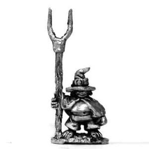 Halfling The Witch Hunter Abrogate 28mm Metal Unpainted - Picture 1 of 1
