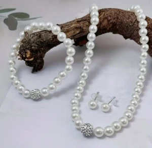 3 PC Classic Simulated Pearl Necklace, Bracelet, Earring Set Women’s 🔥 - Picture 1 of 3