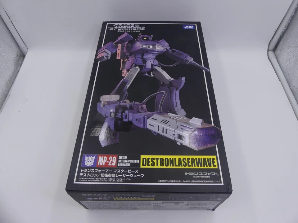 AUTHENTIC TAKARA TOMY Transformers MP29 Shock Wave Figure DESTRONLASERWAVE - Image 1 of 4