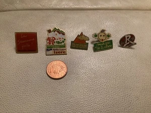 French 1980/1990s Vintage Badges - Picture 1 of 3