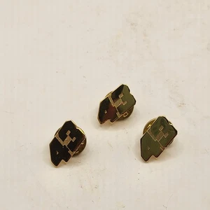 Lot of 3 #43 Richard Petty Gold Tone Hat/ Lapel Pins - Picture 1 of 2