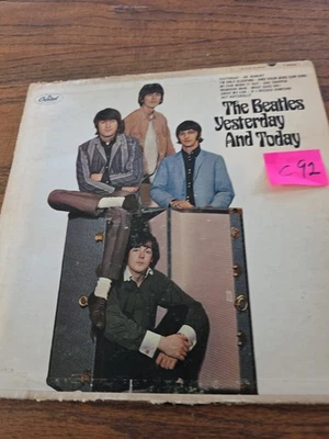 VTG BEATLES YESTERDAY AND TODAY VINYL LP BUTCHER COVER ? Unknown T2553  C92 Foto 1 de 4