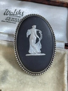Vintage Wedgwood Black Jasperware Brosche Sterling Silber 925 Pin Neoklassizistisch - Bild 1 von 8