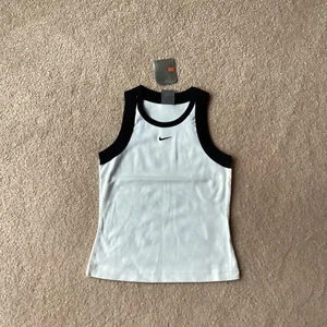 NWT NIKE GIRLS SLEEVELESS TOP, L, 14, WHITE/ BLACK, PULLOVER TANK TOP - Picture 1 of 3