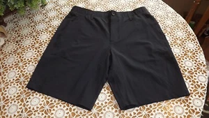 UNDER ARMOUR Para hombres Nuevos con Etiqueta Pantalones Cortos para Cancha de Golf 10" Entrepierna NEGRO Talla 34 - Imagen 1 de 8