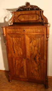 Vertiko mit Aufsatz Louis Philippe Nussbaum um 1870 - Bild 1 von 7