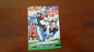 1992 FLEER ULTRA #195 RONNIE LOTT    FOOTBALL CARD - Image 1 of 2