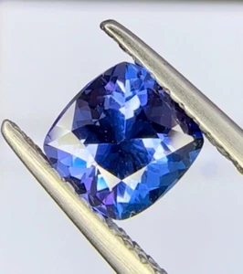 Cojín impecable 0,97 quilates azul violeta intenso tanzanita natural extraído en Tanzania - Imagen 1 de 3