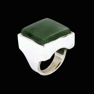 Erik Steen Solodziuk - Copenhagen. Sterling Silver Ring with Nephrite. - Picture 1 of 5