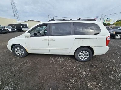 Used Windshield Wiper Linkage fits: 2007 Kia Sedona  Grade C - Image 1 of 4