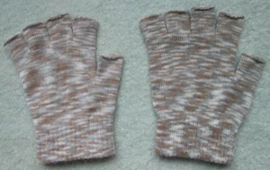 Women's Brown/Gold Camouflage Style Fingerless Gloves, Warm & Perfect For Winter - Picture 1 of 16