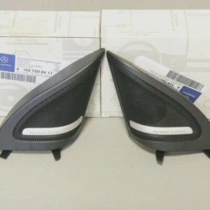 New Genuine Mercedes GLA X156 Interior Mirror Cover Tweeter Harman Kardon PAIR - Picture 1 of 4