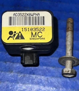 05-06 Silverado Yukon Escalade Tahoe Front Sensor OEM 15103522 Or 10370149 - Picture 1 of 2