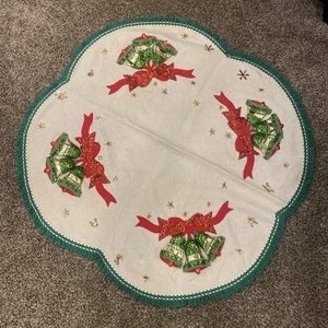 Edna Looney Vintage Christmas Tree Skirt 1960s MCM Felt Tree Skirt Bells. - Picture 1 of 10