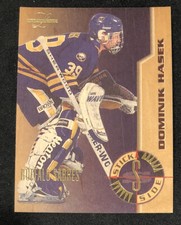 1995-96 LEAF DOMINIK HASEK STICK SIDE INSERT /2500 SP #5