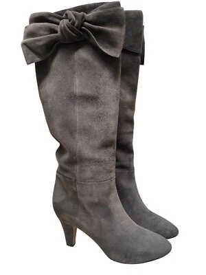 L👁️👁️K VIDEO VALENTINO 38 7.5 Gris Gamuza Arco Botas hasta la Rodilla Tacones Punta Almendra Foto 1 de 4
