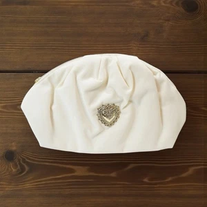 NEW Dolce & Gabbana Fragrances Beauty Large Pouch Clutch CREAM Makeup Bag - Picture 1 of 5