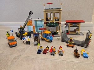 LEGO 60200 CITY: Hauptstadtstadt (60200) Bus und Auto fehlen siehe Bilder - Bild 1 von 14