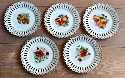 5 antike Obstteller Porzellan mit durchbrochenem Goldrand - Bild 1 von 2